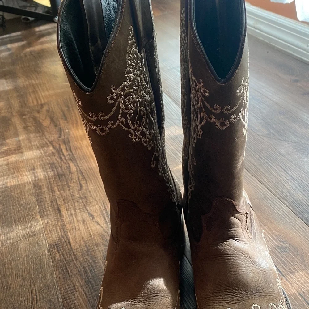 holster these stylish
